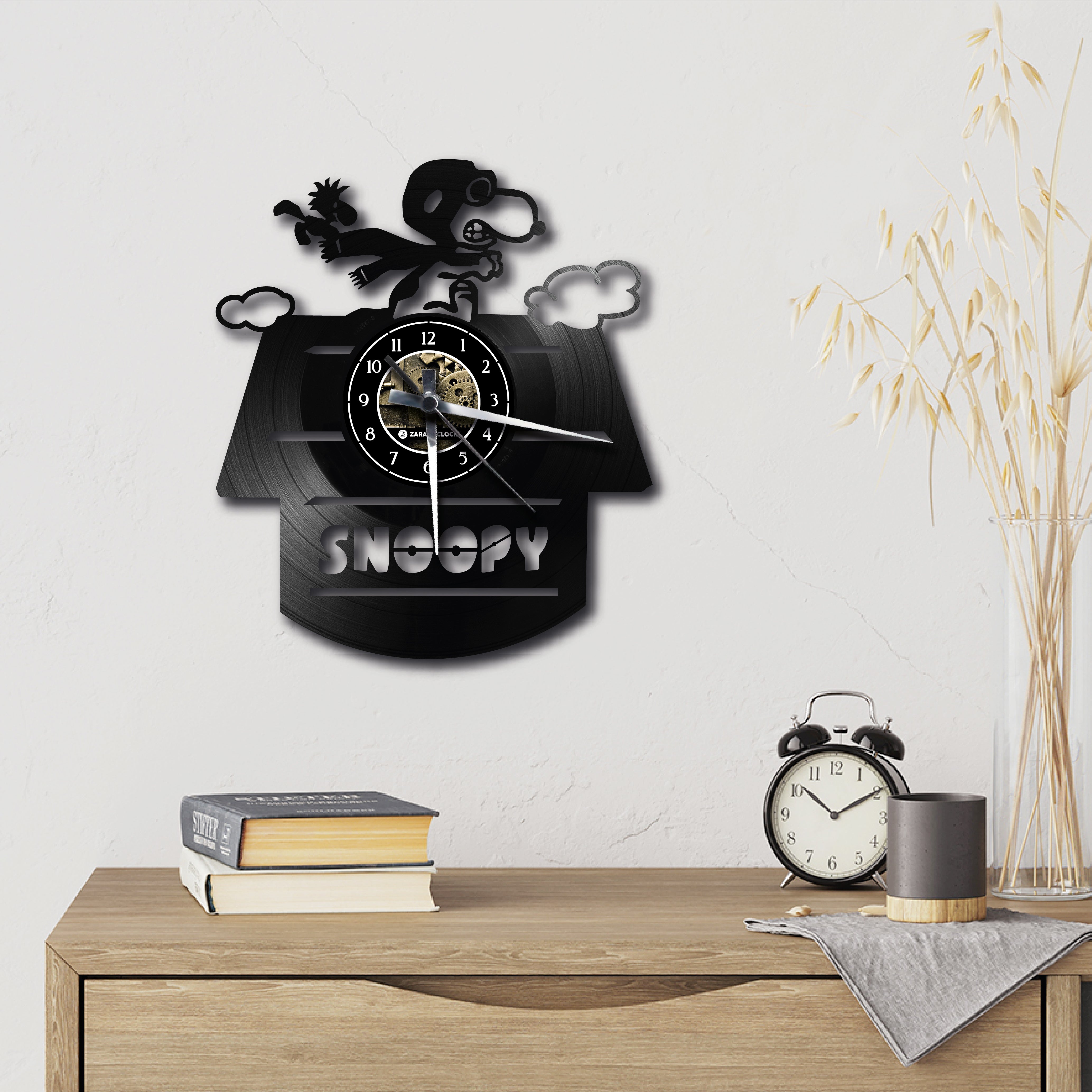SNOOPY AND THE PEANUTS ✦ orologio in vinile